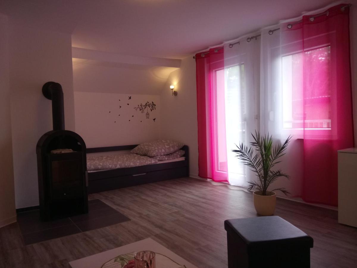 Haus Waldidyll Lauta Exterior foto